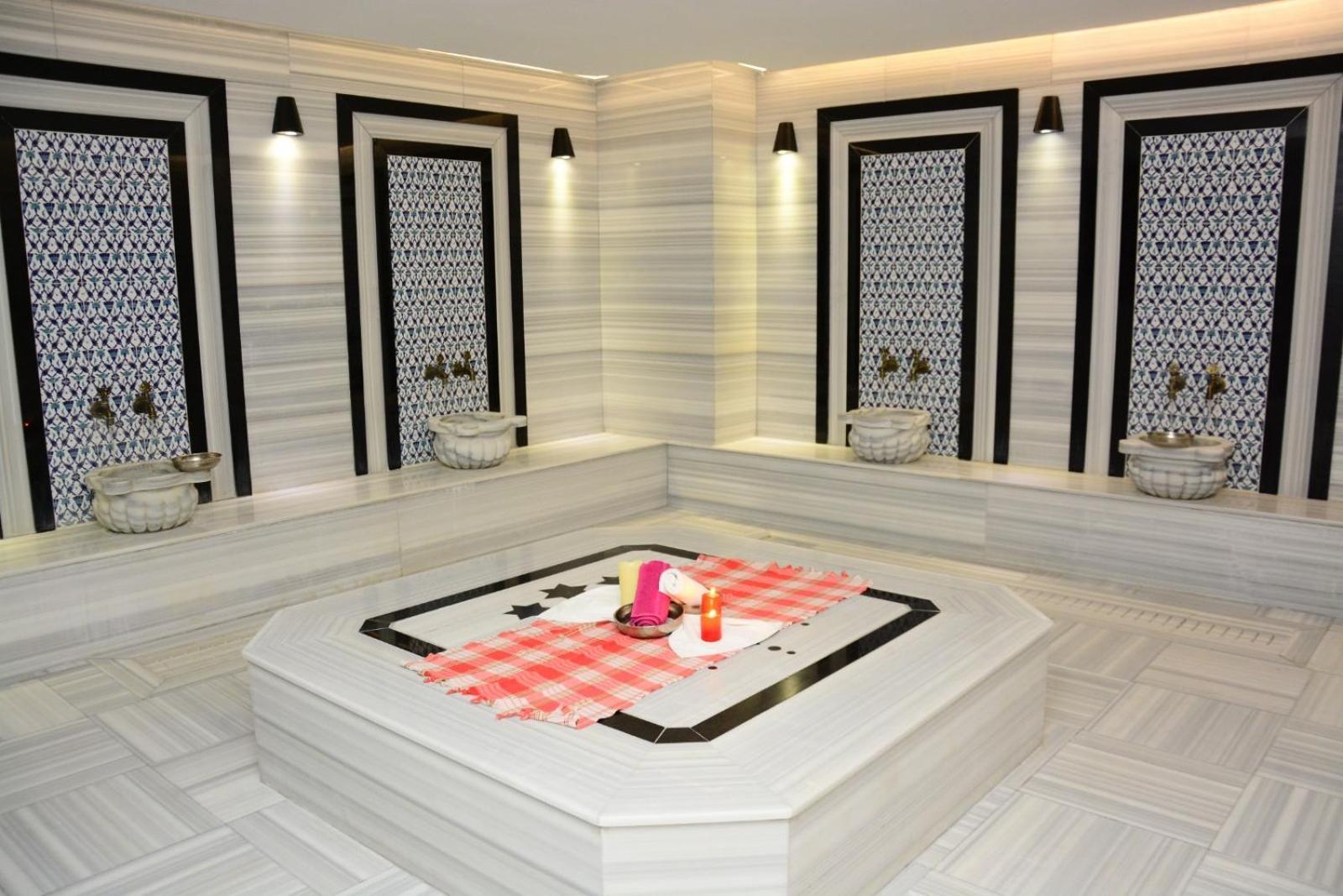 Royal Capital Hotel บูร์ซา ภายนอก รูปภาพ